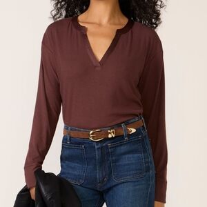 EVEREVE Bex Split Neck Top